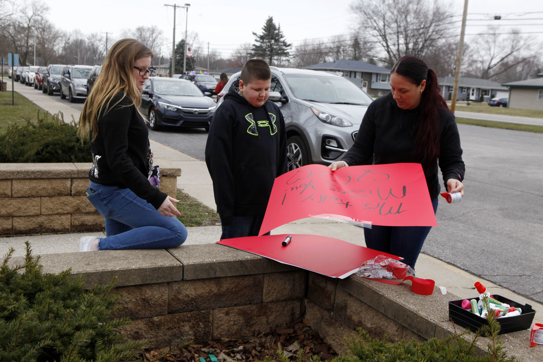 Myers Elementary staff parades through Portage neighborhood
